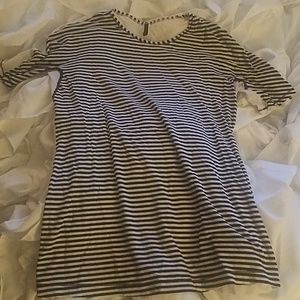 Lululemon striped tee 10